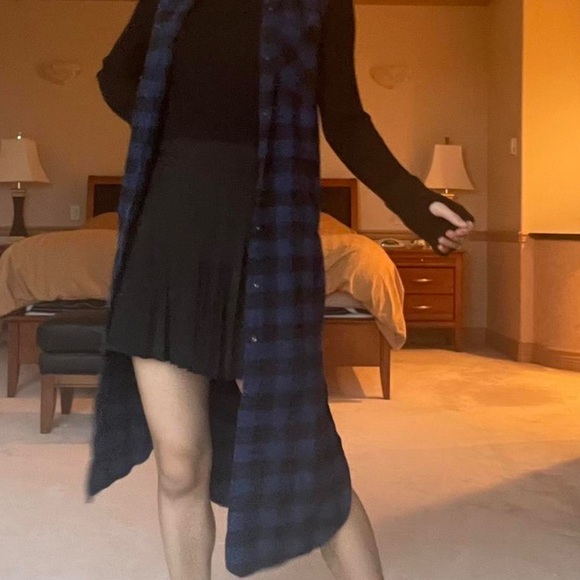 Navy and black long maxi plaid checkered flannel vest - Picture 3 of 4